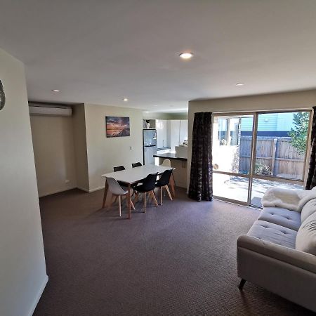 Christchurch City Fringe Family Home Modern Private Room Extérieur photo