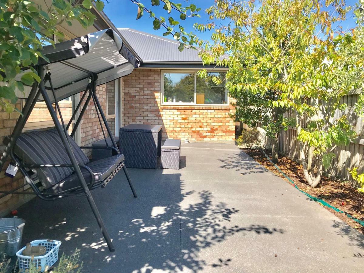 Christchurch City Fringe Family Home Modern Private Room Extérieur photo